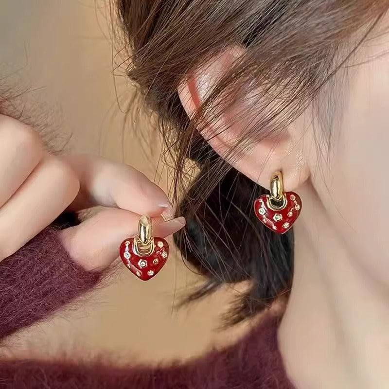 Fashion Red Love Women's Elegant Ear Studs