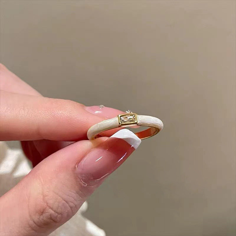 Light luxury high-end design pearl ring female niche ins style exquisite zircon ring open ring hand jewelry