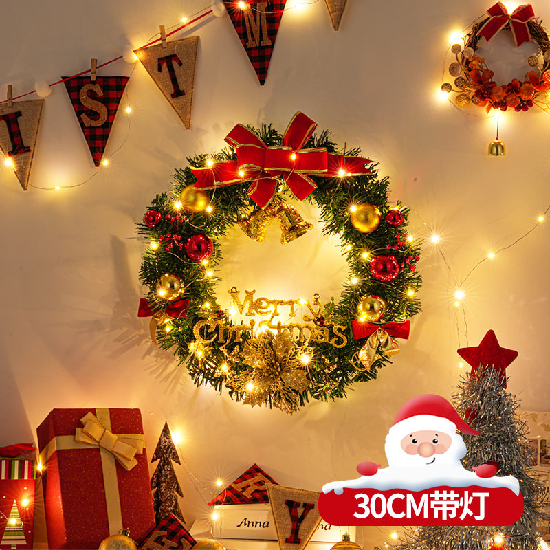 Christmas decorations garland door hanging wreath scene layout Christmas tree circle hanging ornaments door hanging ornaments creative