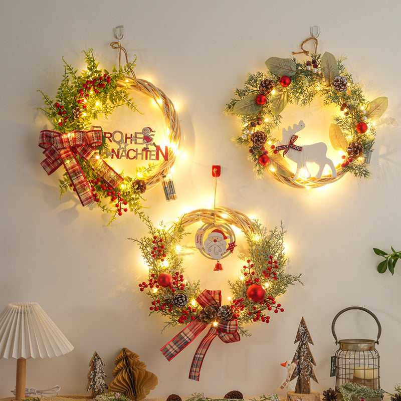 Christmas decorations garland door hanging wreath scene layout Christmas tree circle hanging ornaments door hanging ornaments creative